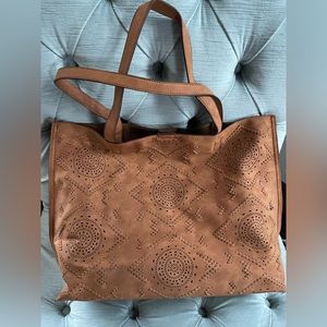 Street Level Brown Tote  Good Used Condition